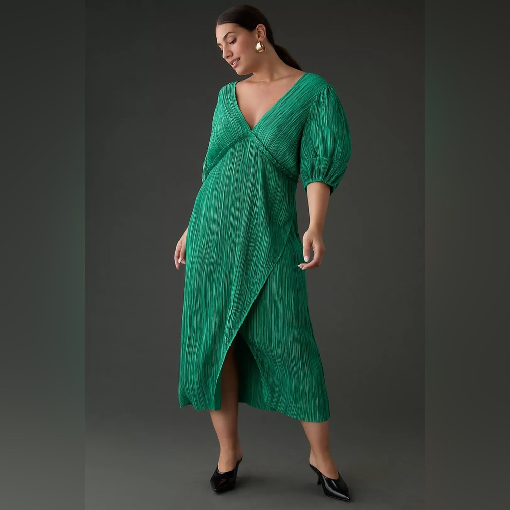 Anthropology green mesh v neck dress